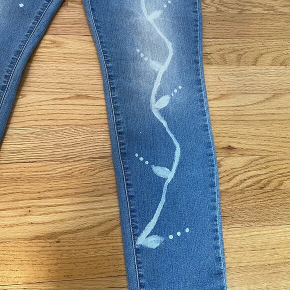 Hand reverse dyed painted flowers vines Jeans size 12 skinny - Picture 6 of 10